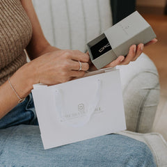 The Silver Stable- Handcrafted British Jewellery Gift Wrapping