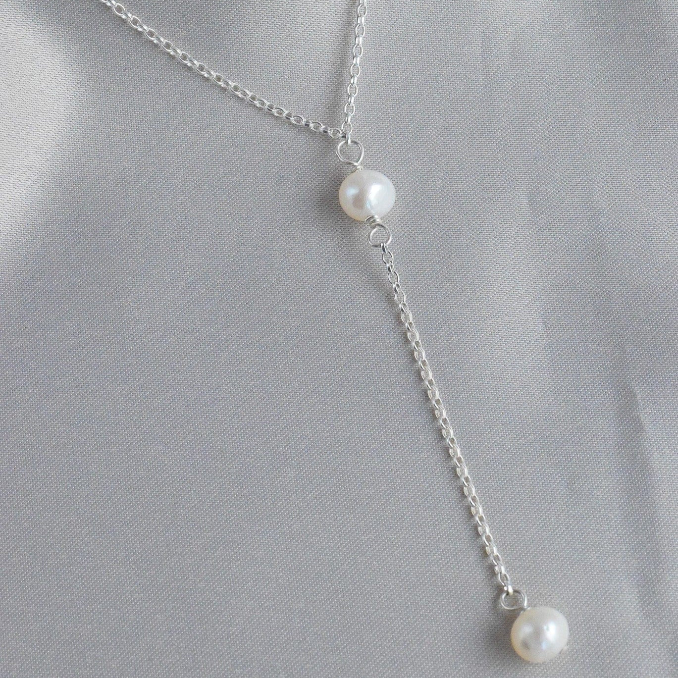 The Silver Stable- Handcrafted British Jewellery Silver Mini Pearl Lariat Necklace necklace